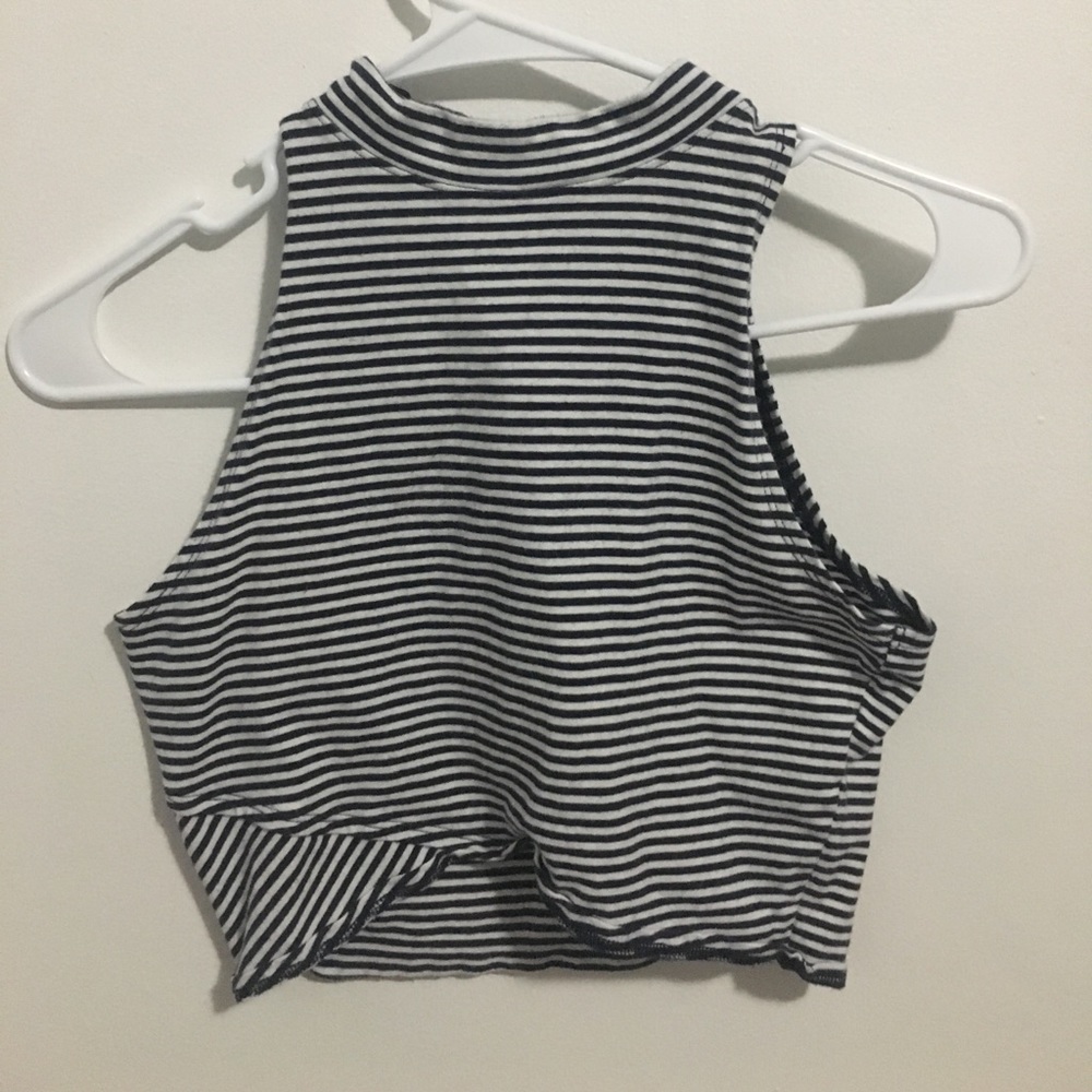 Striped croptop tank